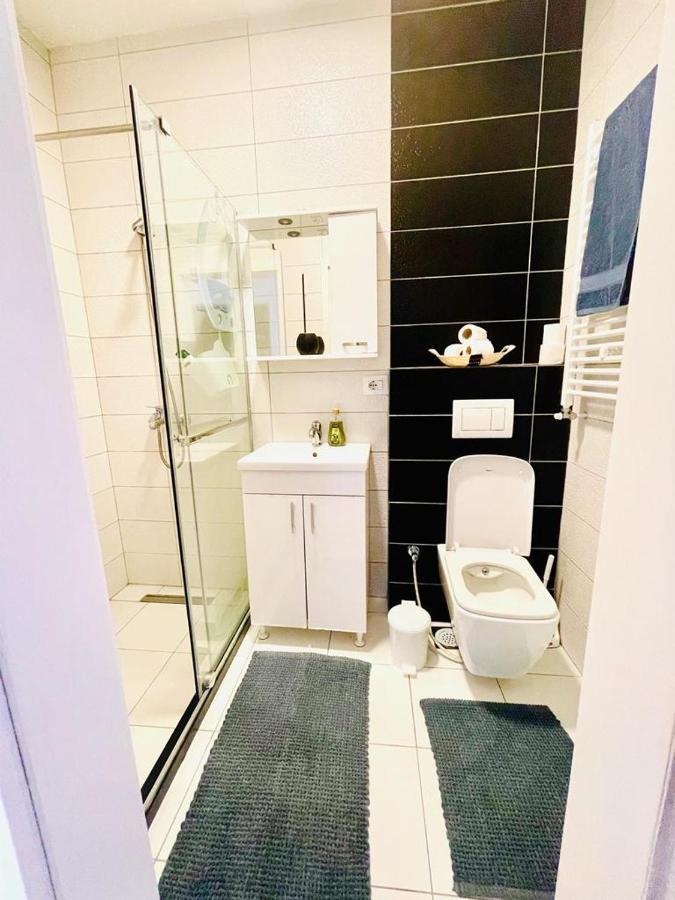 4 Llullat - City Center Apartment Prisztina Zewnętrze zdjęcie